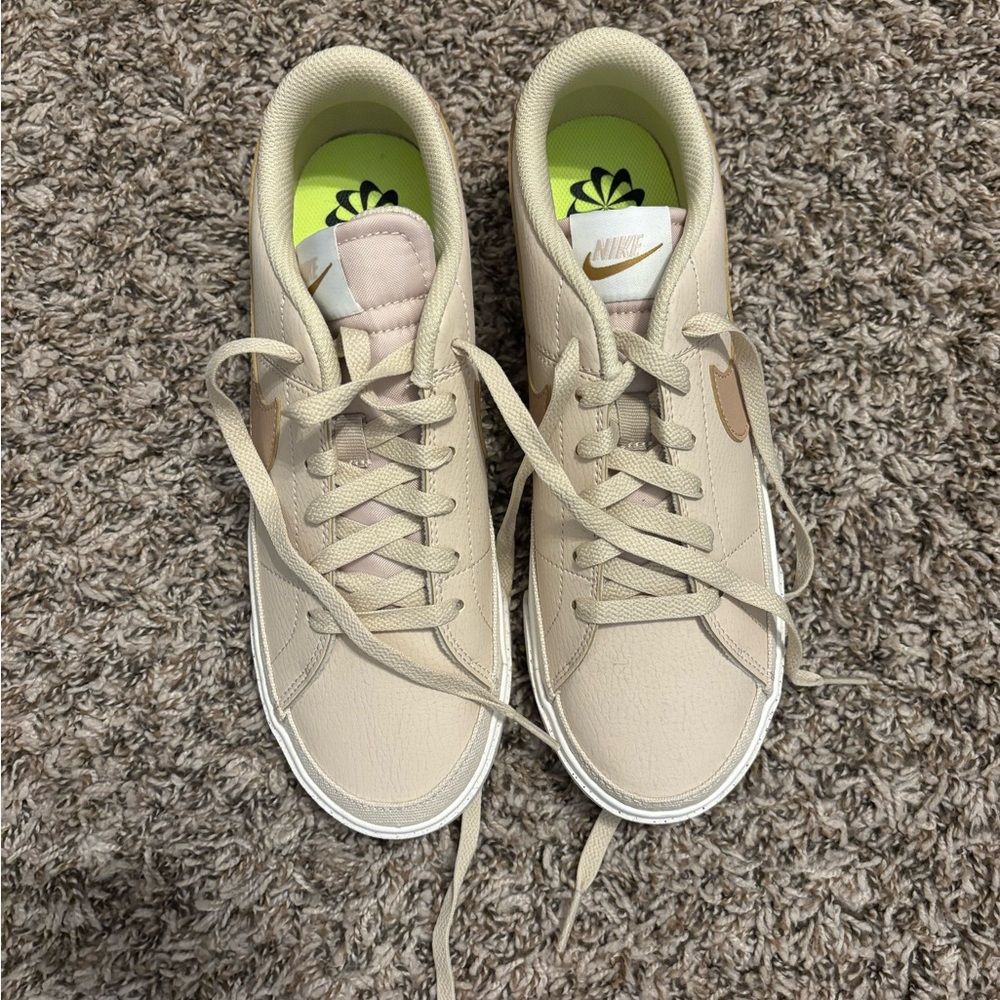 Nike Court Legacy Next Nature Sneakers Beige/Tan Women’s 9 (NWOT)
